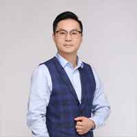 何振阳